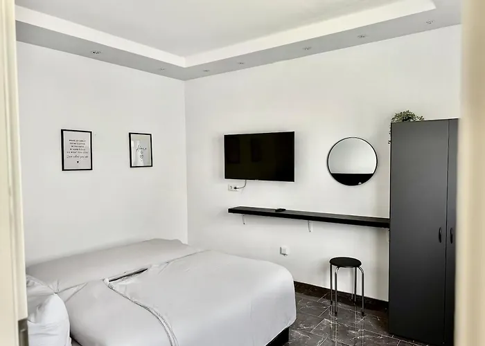 6 Min Zum Hbf - Ideal Fuer Paare, Solo-reisende Oder Business-reisende Lejlighed Mönchengladbach